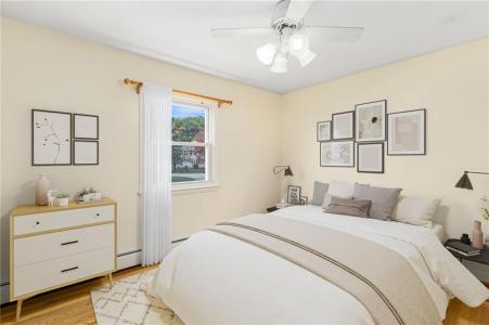 7 Cheshire Drive, Barrington, 罗得岛 02806, 美国