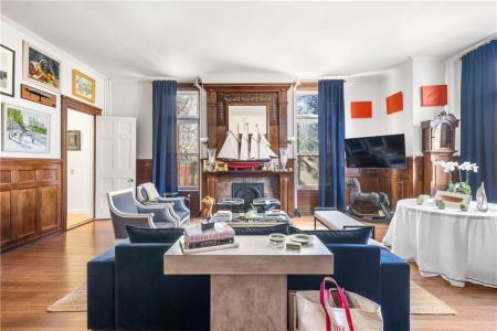 434 Bellevue Avenue 1B, Newport, RI 02840, USA