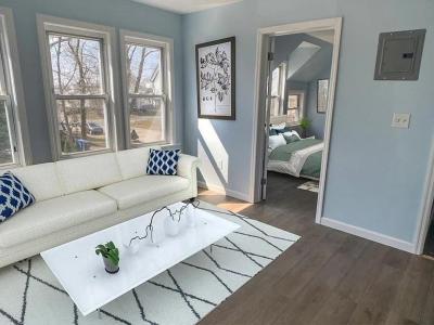 34 N Clarendon Street, Cranston, ロードアイランド 02910, アメリカ合衆国