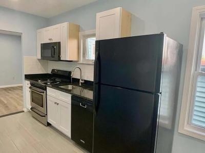 36 N Clarendon Street FL 1, Cranston, ロードアイランド 02910, アメリカ合衆国