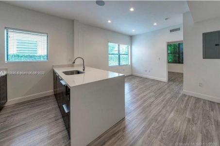 473 Mendoza Ave 1, Miami, Florida 33134, USA