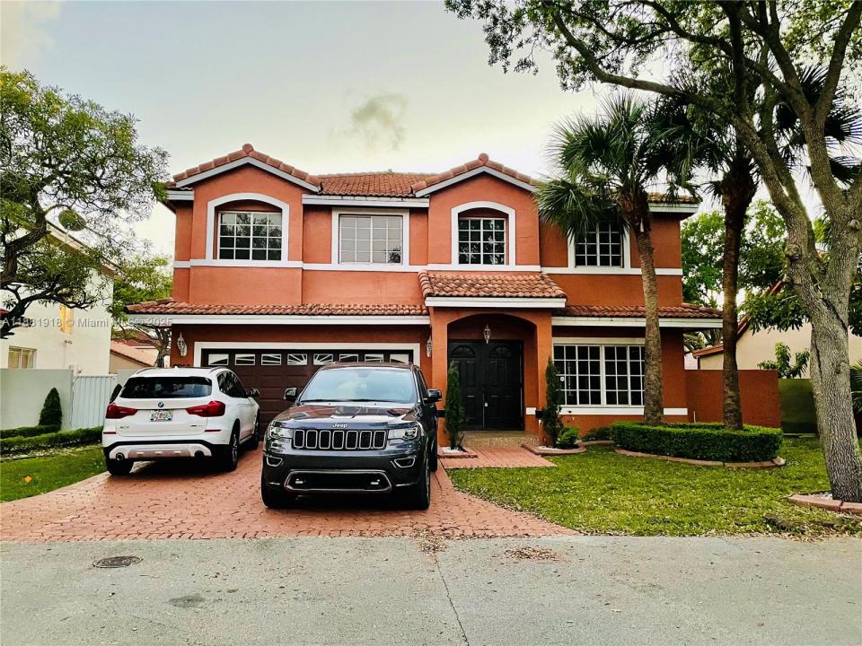 8950 NW 189th Ter 0, Hialeah, פלורידה 33018, ארצות הברית של אמריקה
