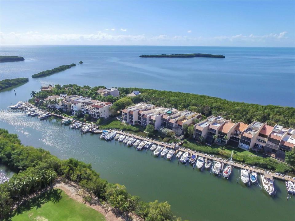 5863 Paradise Point Dr, Palmetto Bay, Florida 33157, Stati Uniti