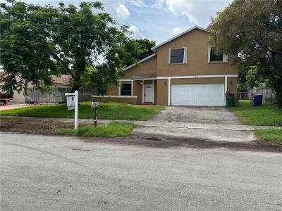 11318 SW 167th St, Miami, Florida 33157, USA