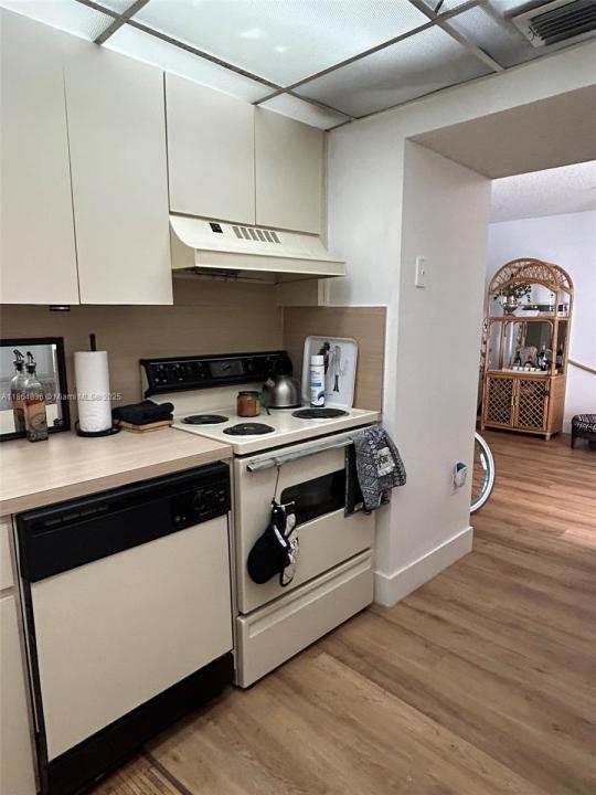 8261 SW 128th St 206, Pinecrest, פלורידה 33156, ארצות הברית של אמריקה 