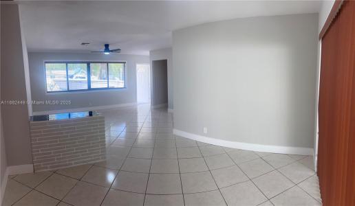 Hollywood, Florida 33021, USA