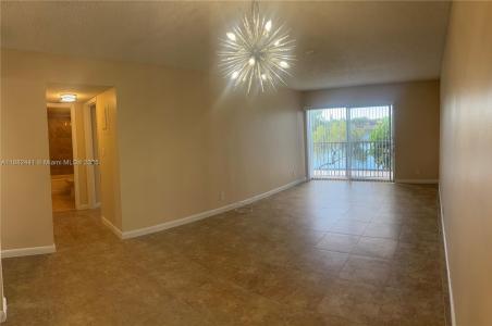 8600 N Sherman Cir 203, Miramar, Florida 33025, USA
