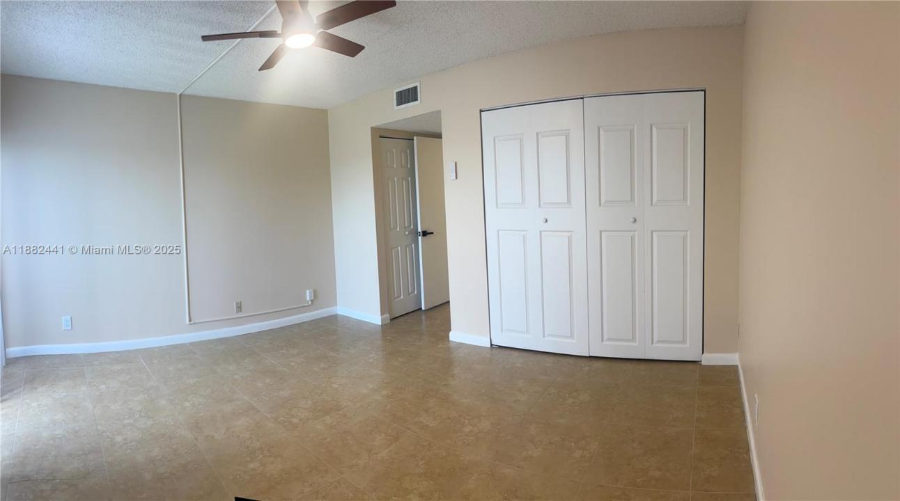 8600 N Sherman Cir 203, Miramar, 플로리다 33025, 미국