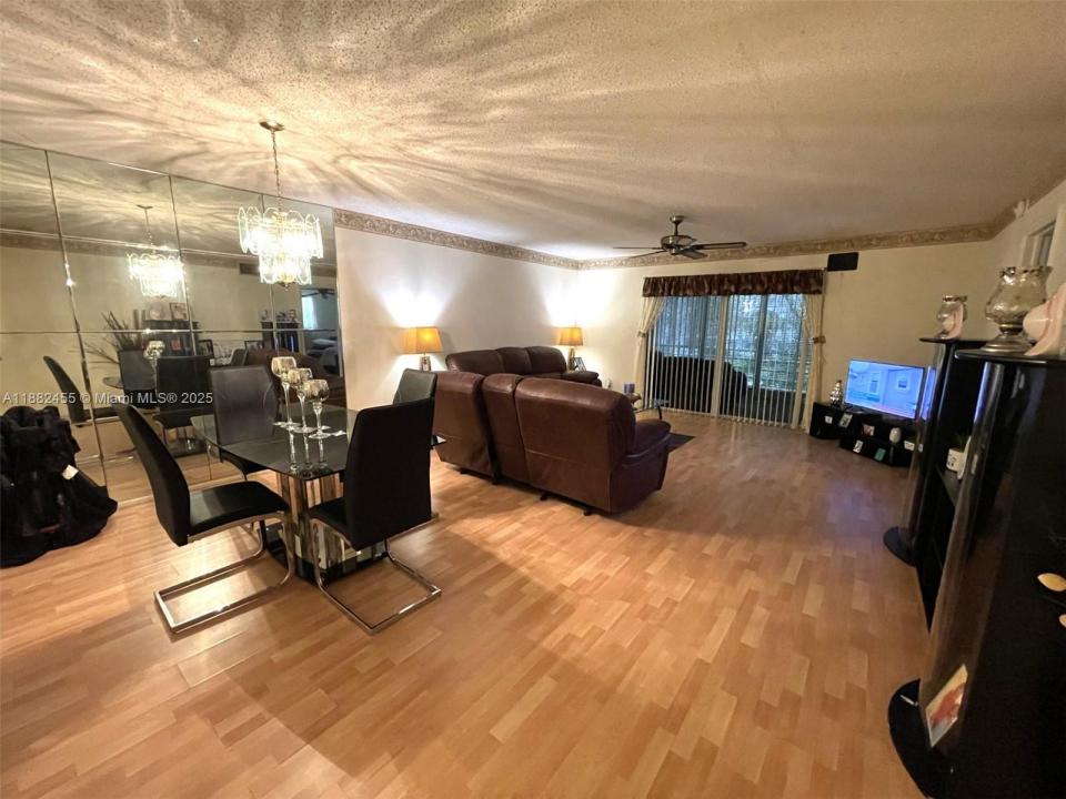 4151 NW 41st St 201, Lauderdale Lakes, 플로리다 33319, 미국