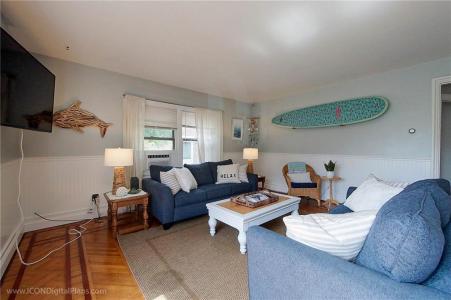 28 Narragansett Avenue 1, Newport, 로드아일랜드 02840, 미국