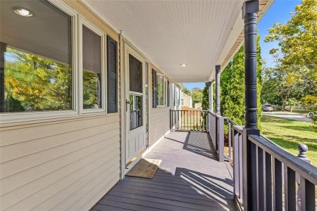 22 Mayfield Road, Barrington, Род Айленд 02806, Соединенные Штаты