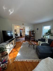 124 Wood Street 2, Bristol, ロードアイランド 02809, アメリカ合衆国