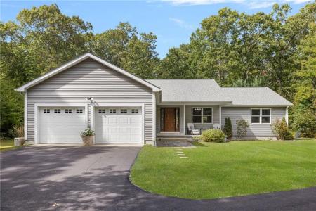 21 Boulder View Drive, Scituate, RI 02831, USA