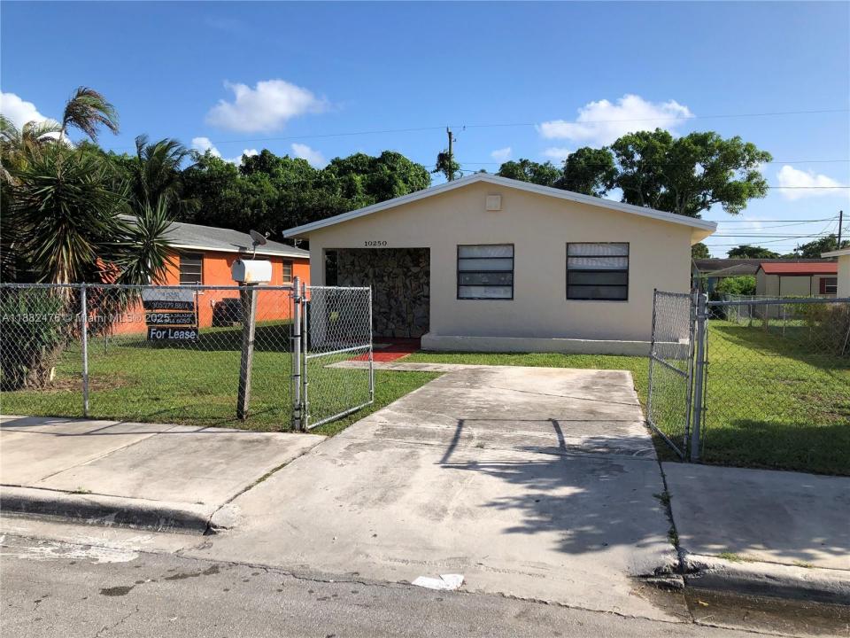 10250 SW 172nd St, Miami, Florida 33157