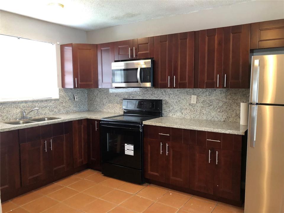 10250 SW 172nd St, Miami, Florida 33157