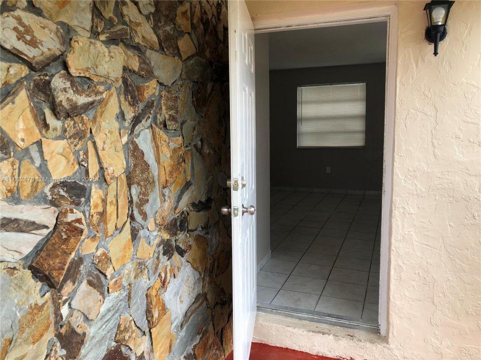 10250 SW 172nd St, Miami, Florida 33157