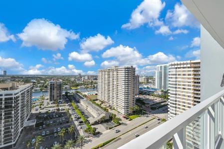 2030 S Ocean Drive 2027, Hallandale Beach, Florida 33009
