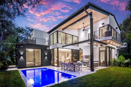 4024 Bonita Ave, Miami, Florida 33133, USA