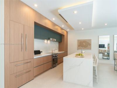 736 NE 14th Ave, Fort Lauderdale, Florida 33304, USA
