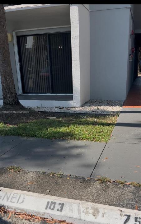 Hialeah, Florida 33015