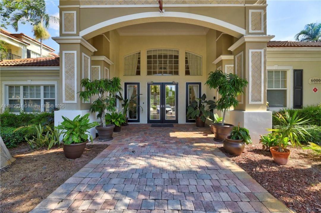 5820 W Sample Rd 201, Coral Springs, פלורידה 33067, ארצות הברית של אמריקה 