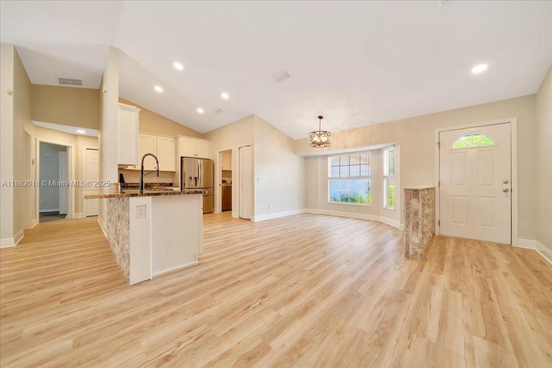 6631 SE 11th, Ocala, 佛罗里达州 34472, 美国