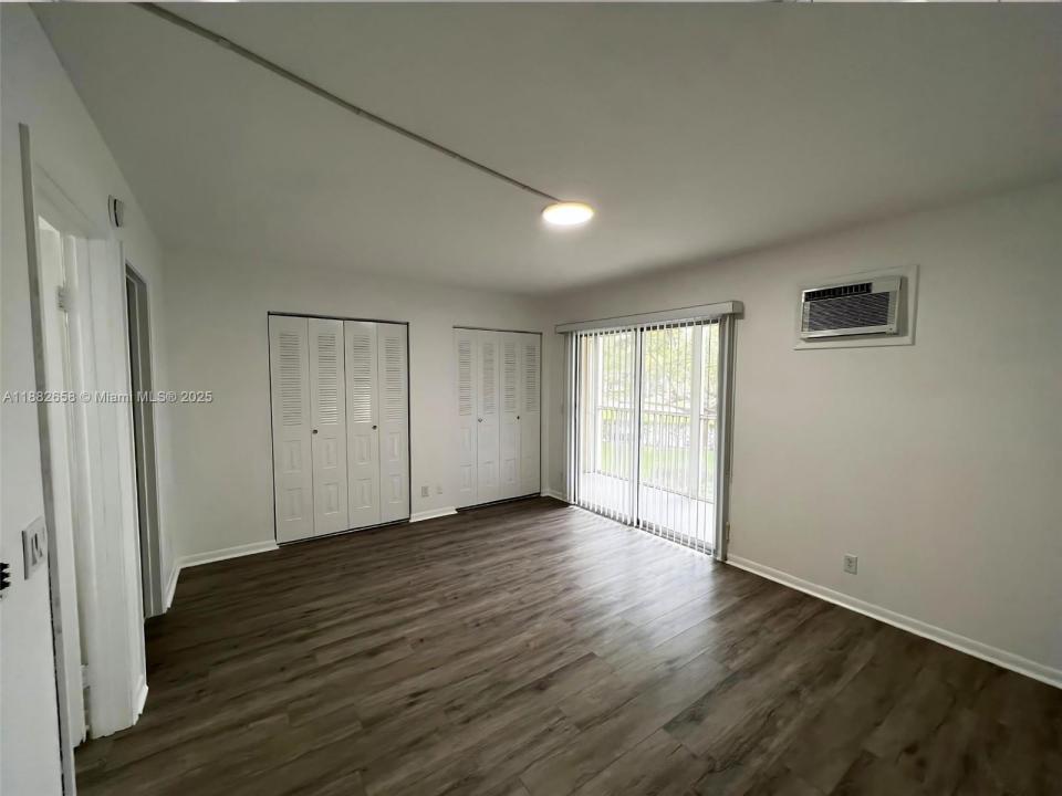 200 SW 132nd Way 203L, Pembroke Pines, フロリダ 33027, アメリカ合衆国