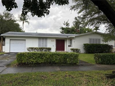 8285 SW 104th St, Miami, Florida 33156, USA