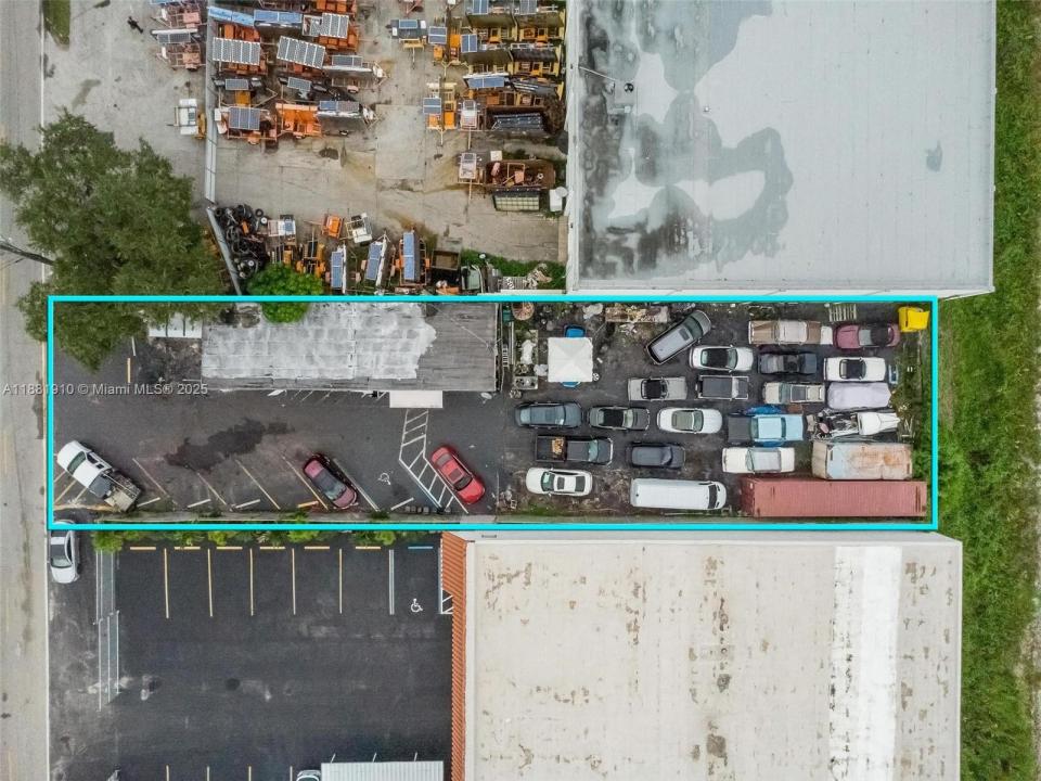 2111 John P Lyons Ln, Pembroke Park, Floride 33021, États-Unis