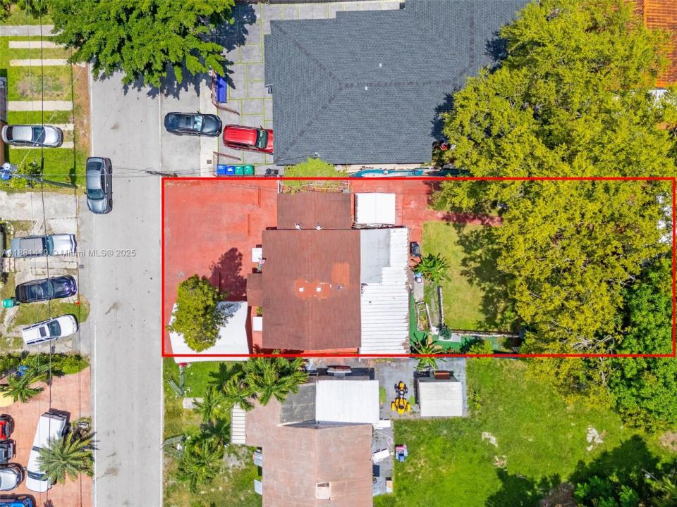 811 NW 24th ct, Miami, フロリダ 33125, アメリカ合衆国