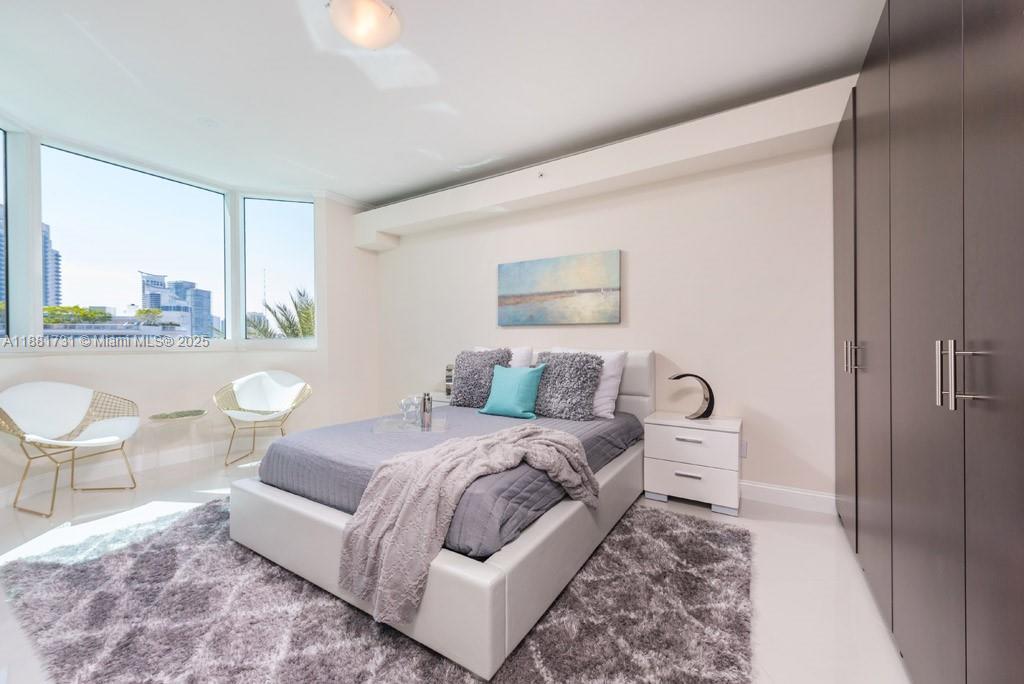 300 S Pointe Dr 706, Miami Beach, Florida 33139