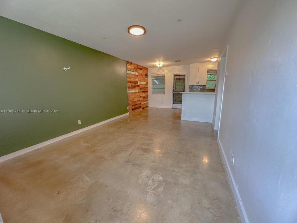 2222 Jackson St 4E, Hollywood, フロリダ 33020, アメリカ合衆国