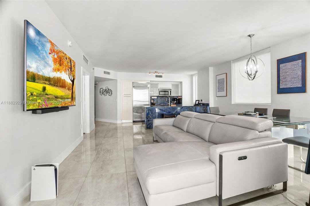 500 Brickell Ave 1701, Miami, 佛罗里达州 33131, 美国