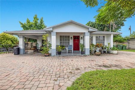 690 NW 18th St, Homestead, Florida 33030, USA