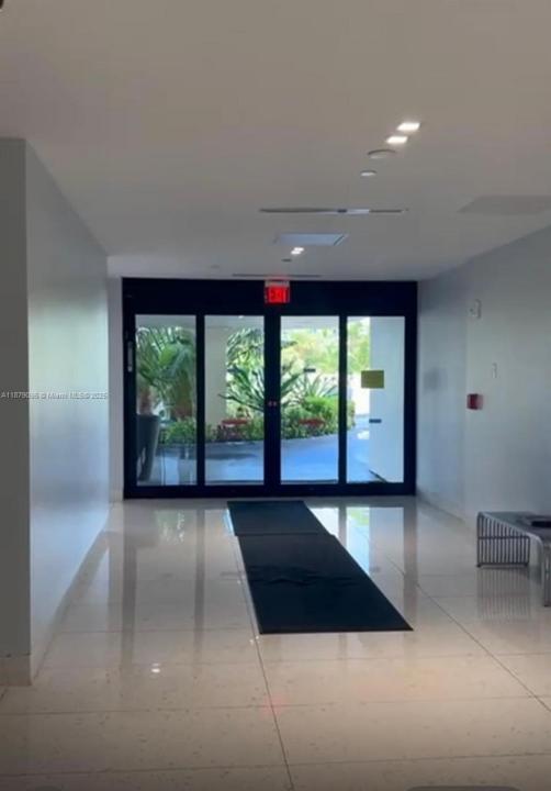 20335 W Country Club Dr 2401, Aventura, Florida 33180, Estados Unidos