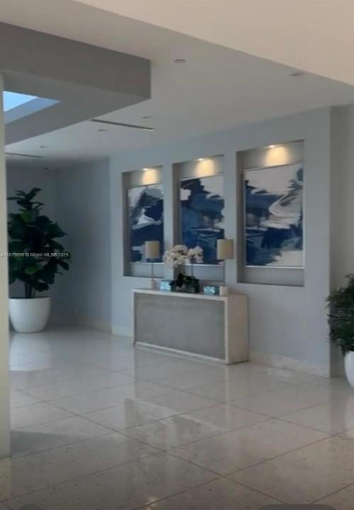 20335 W Country Club Dr 2401, Aventura, Florida 33180, Estados Unidos