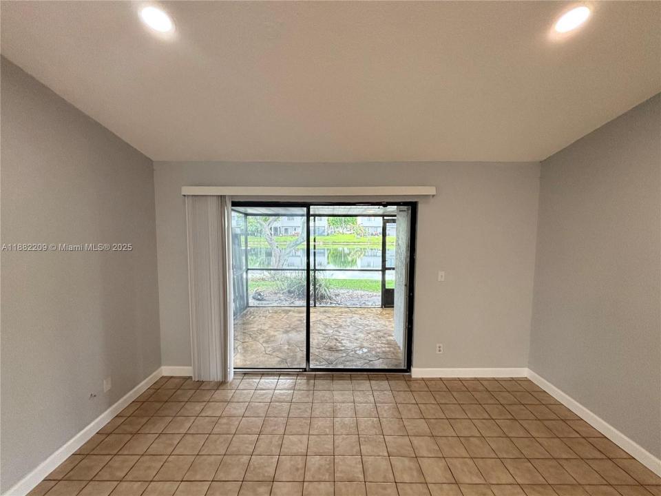 4805 Pier Dr 4805, Green Acres, Floride 33463, États-Unis