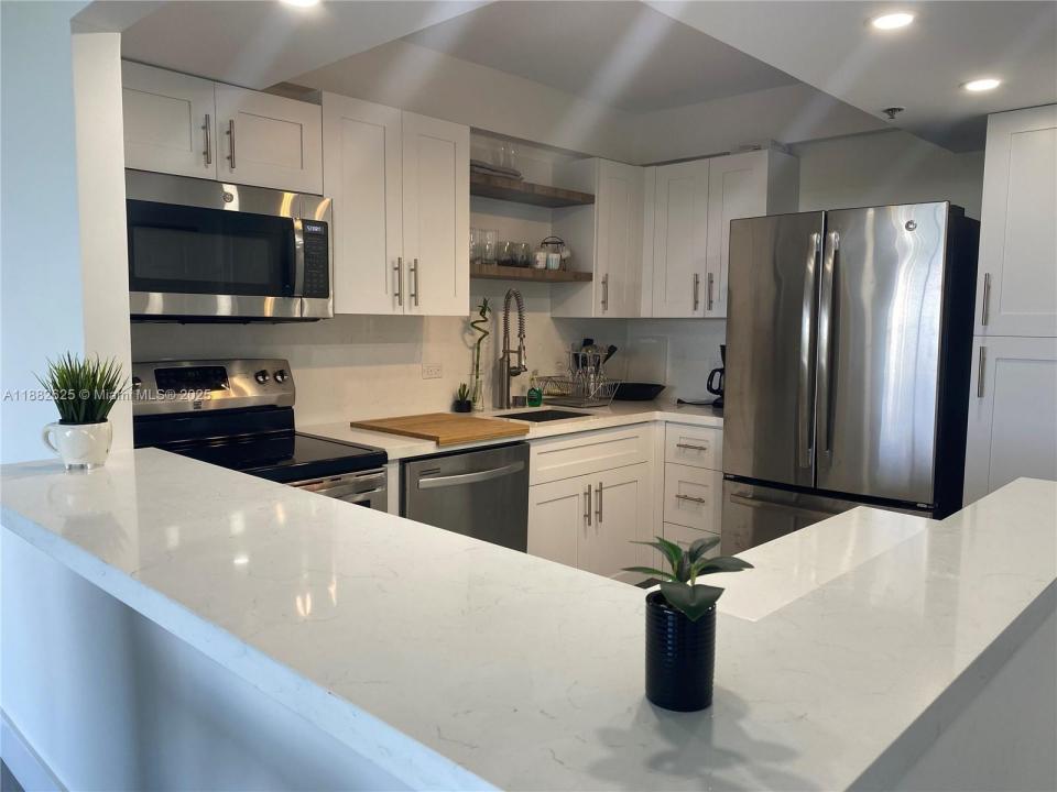 20515 E Country Club Dr 549, Aventura, Florida 33180, Estados Unidos