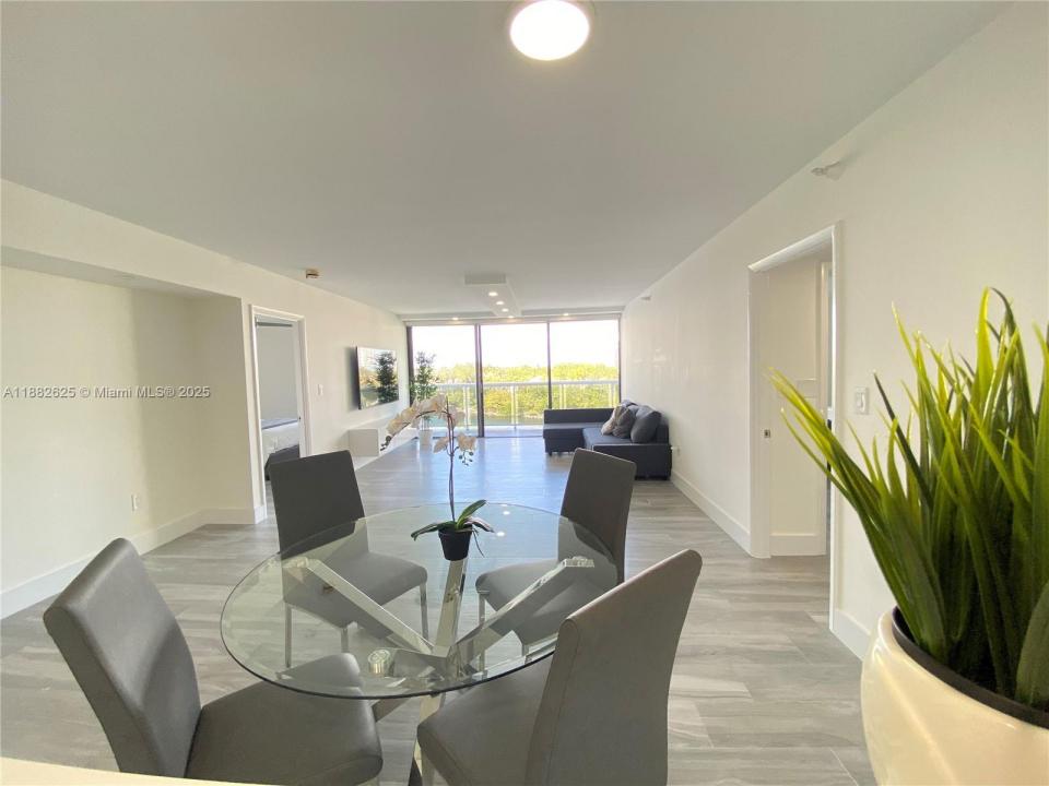 20515 E Country Club Dr 549, Aventura, Florida 33180, Estados Unidos