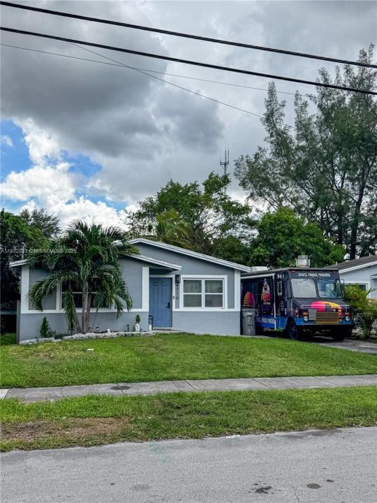 4710 SW 18th St 1, West Park, フロリダ 33023, アメリカ合衆国