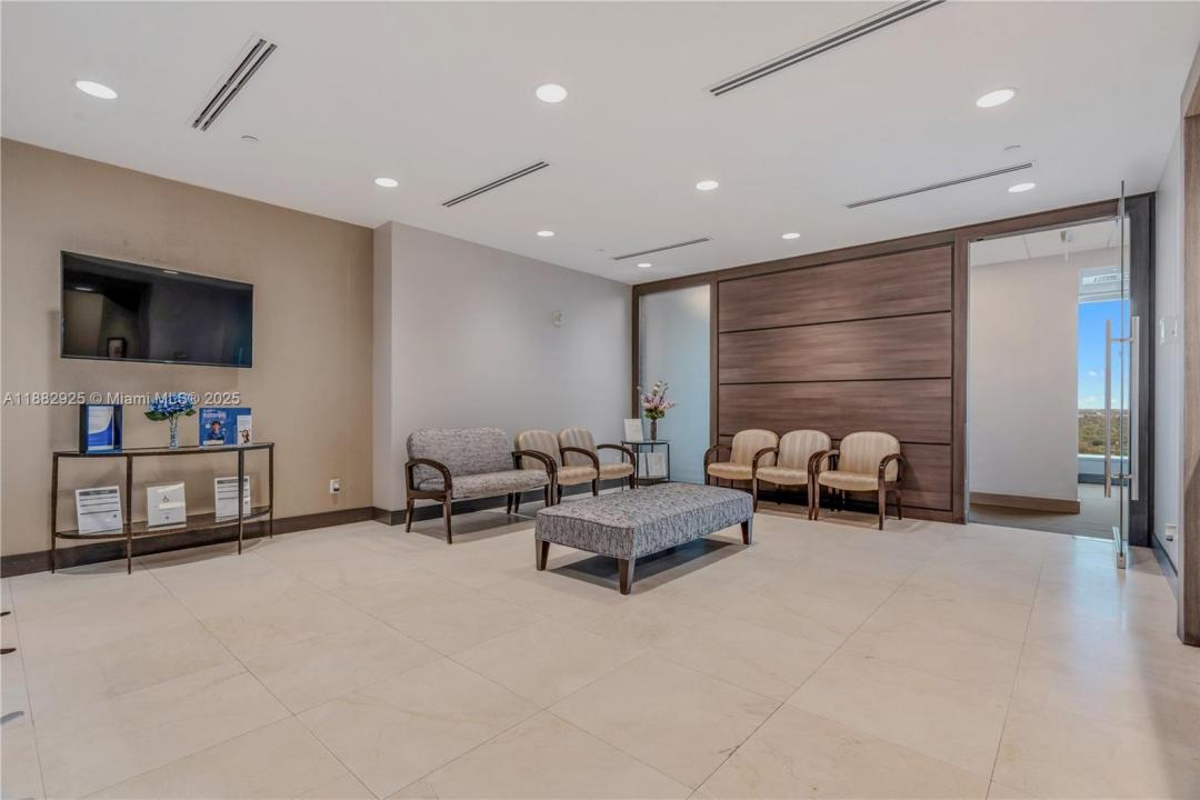 8950 SW 74th Ct 2001, Miami, Florida 33156