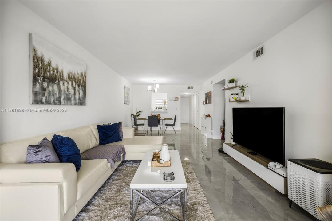 7840 NW 50th St 505, Lauderhill, Florida 33351, Stati Uniti