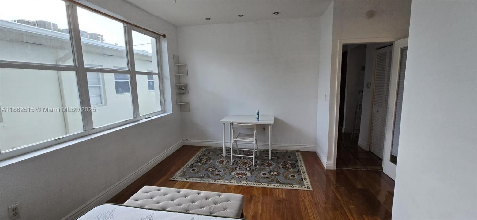 1342 Drexel Ave 204, Miami Beach, 佛羅里達州 33139, 美國