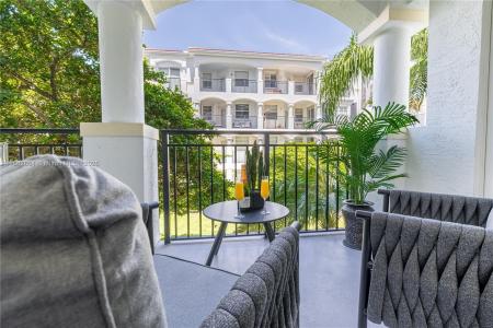 3255 NE 184th St 12217, Aventura, Florida 33160, USA