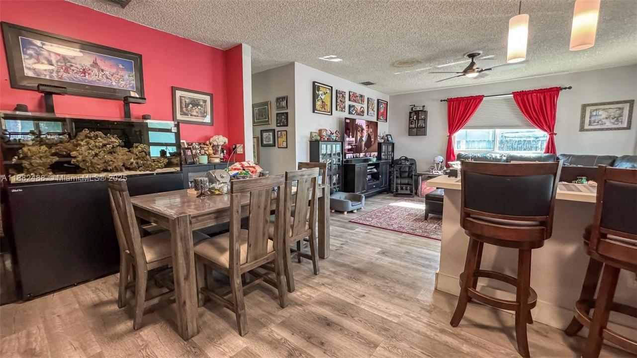 683 SE 6th Pl, Hialeah, فلوريدا 33010, الولايات المتحدة