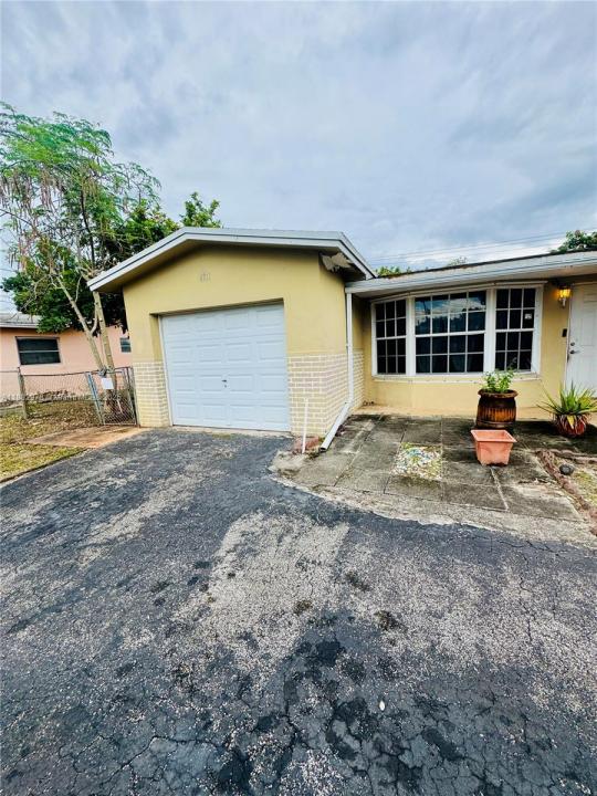 4771 NW 20th St, Lauderhill, Флорида 33313, Соединенные Штаты