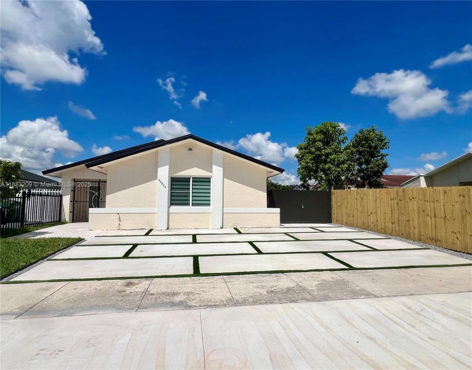 20848 SW 118th Ave 20848, Miami, 佛罗里达州 33177, 美国