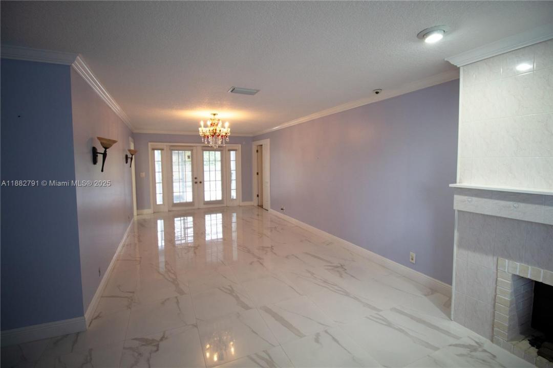 2024 NW 86th Ter, Coral Springs, Флорида 33071, Соединенные Штаты
