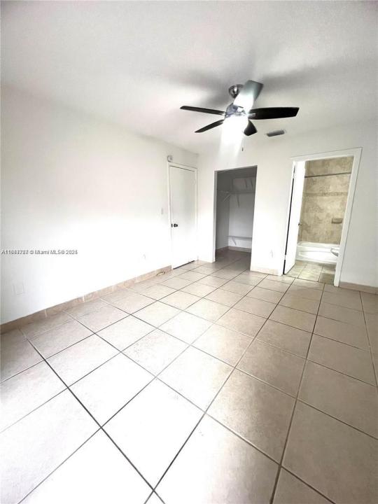 6430 W 25th Ln, Hialeah, Floride 33016, États-Unis