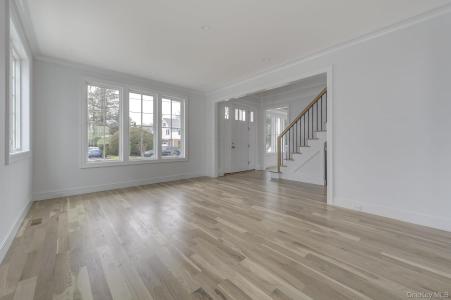 16 Travers Street, North Hempstead, ニューヨーク 11030, アメリカ合衆国